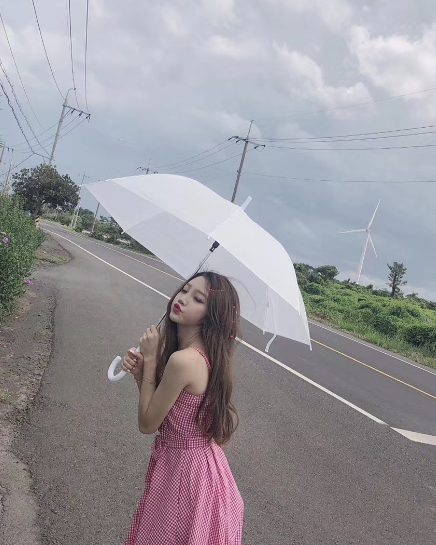 很清纯的小妹